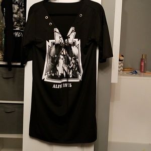 *BUNDLE ME  15% OFF* Criss cross tie up Kiss dress